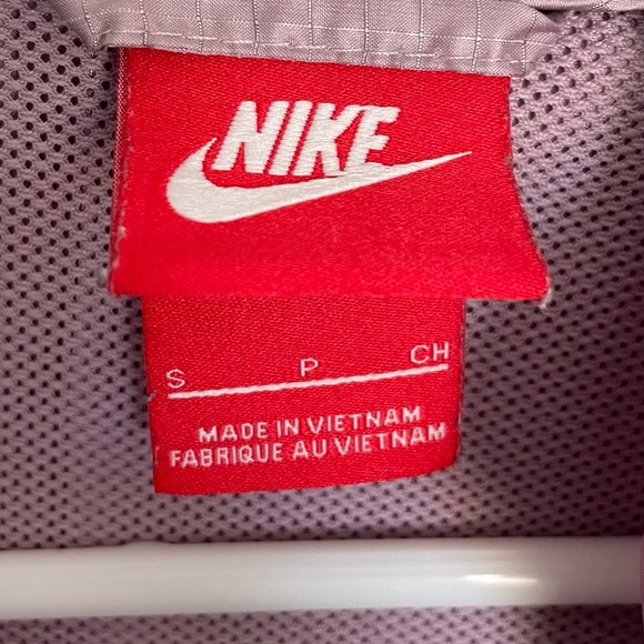 Nike Windrunner Windbreaker Jacket - Picture 7 of 10